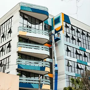 Selina Madalena 3*, São Paulo Brasil
